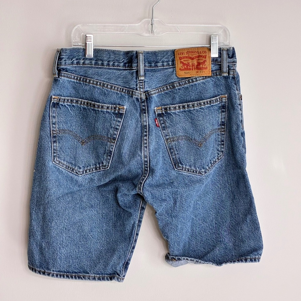 Levis 505 Regular Fit Denim Shorts Mens 33 Medium Wash Blue Jean Cut Offs
